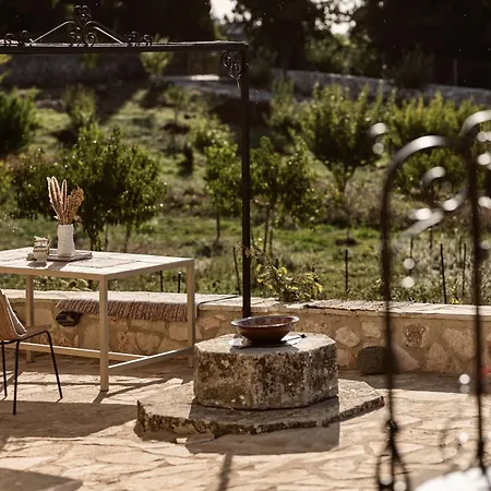 Alkis Farm And Holiday home Gyri