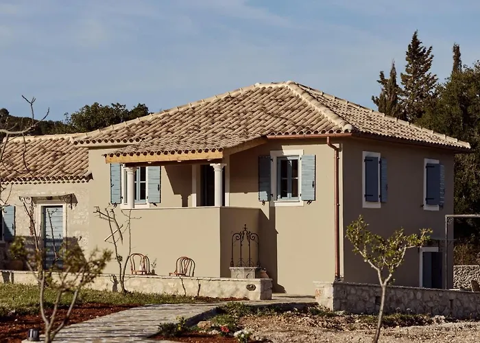 Alkis Farm And 度假居 Yírion