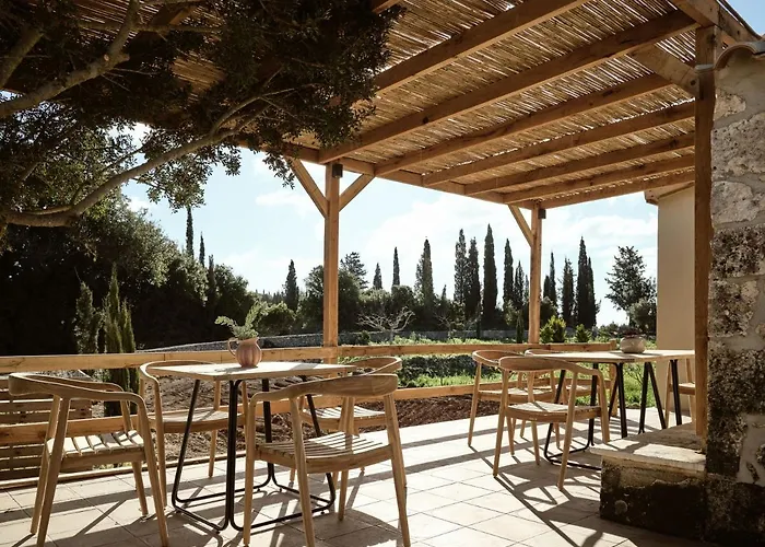 Alkis Farm And 度假居 *