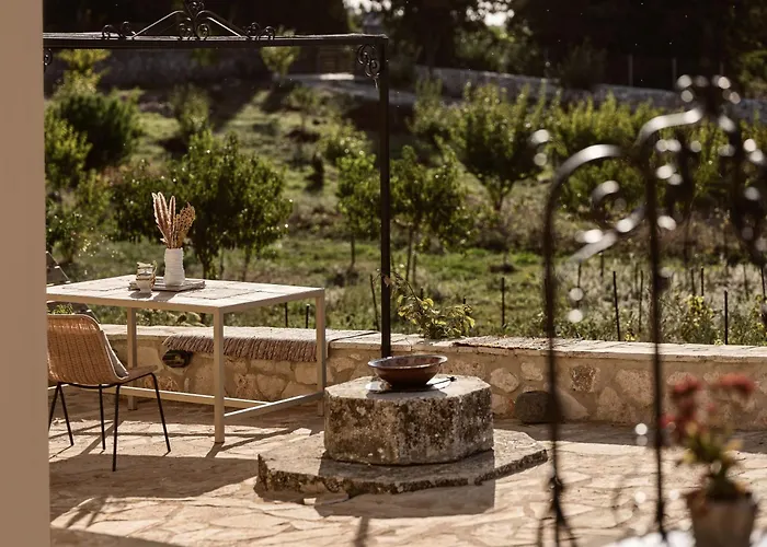 Alkis Farm And 度假居 Yírion