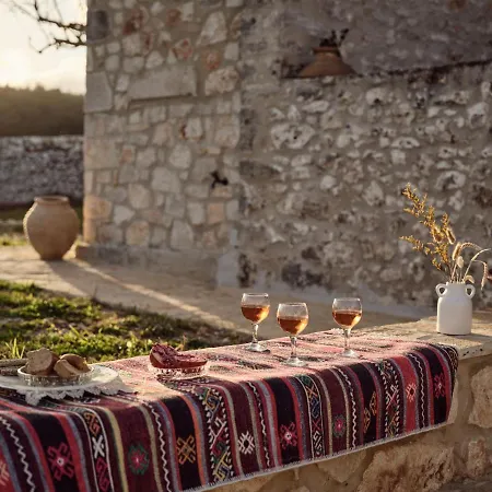 Ferienhaus Alkis Farm&residence Yírion